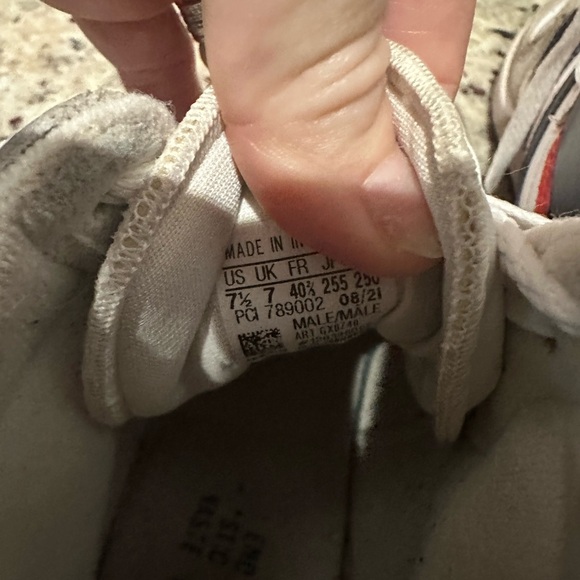 Adidas Top Ten Hi 40th Anniversary men’s shoes - Picture 3 of 8